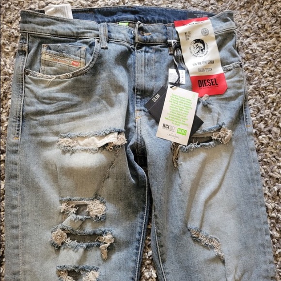 MENS DIESEL JEANS - Picture 3 of 4